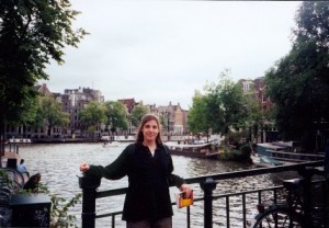 I make weird picture faces too